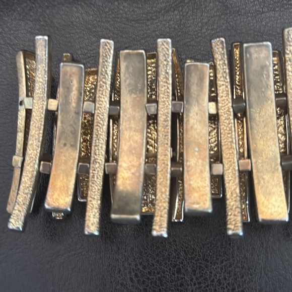 Vintage Gold-Tone Cuff Bracelet - Picture 2 of 3